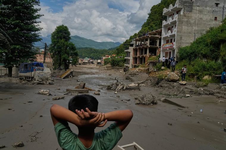 Rescue efforts continue as more than 30 Britons missing after Nepal flash floods