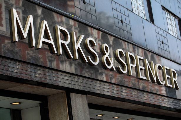 M&S shoppers say 'perfect fit' €34 trousers are 'flattering' and 'well made'