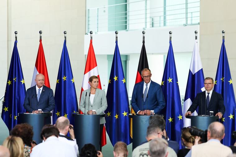 Germany and ‘frugal’ allies signal budget compromise but reject further EU borrowing