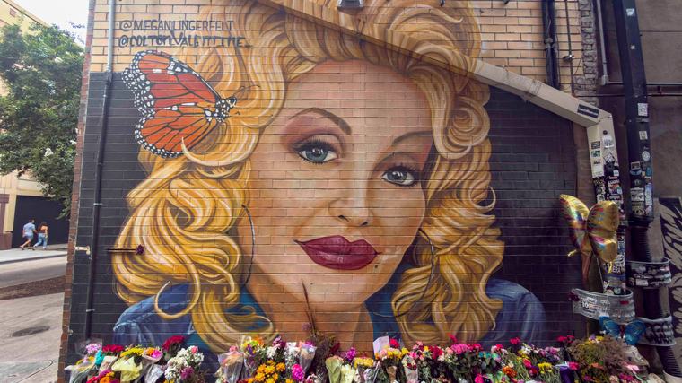Sarah Breen: There’s a reason why we care so much when a celebrity like Dolly Parton dies