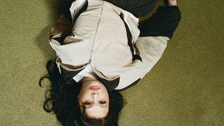 Lola Young announces Dublin concert next summer