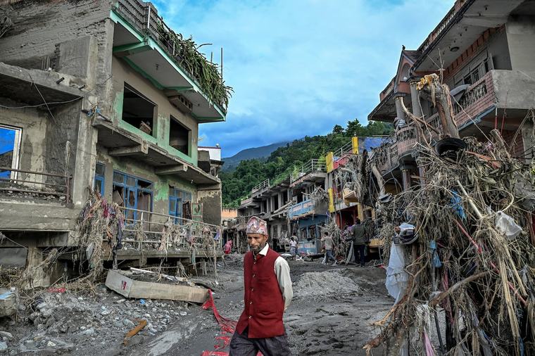 Death toll from Nepal flooding hits 626, with almost 2,500 people missing