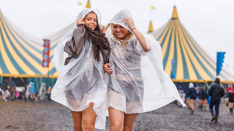 Barry Egan: Despite the trench foot and pricey burgers, Electric Picnic may just be the new family holiday