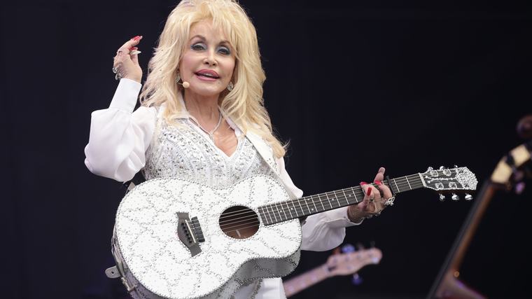 Dolly Parton ‘has been laid to rest’ after private funeral, says family