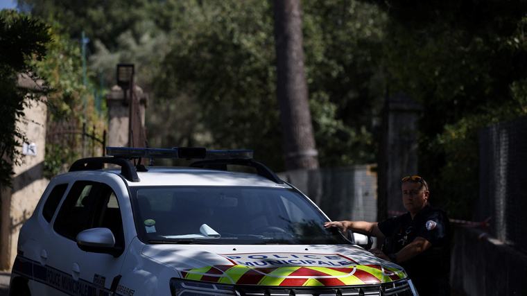 Three valuable paintings stolen from Renoir museum on French Riviera
