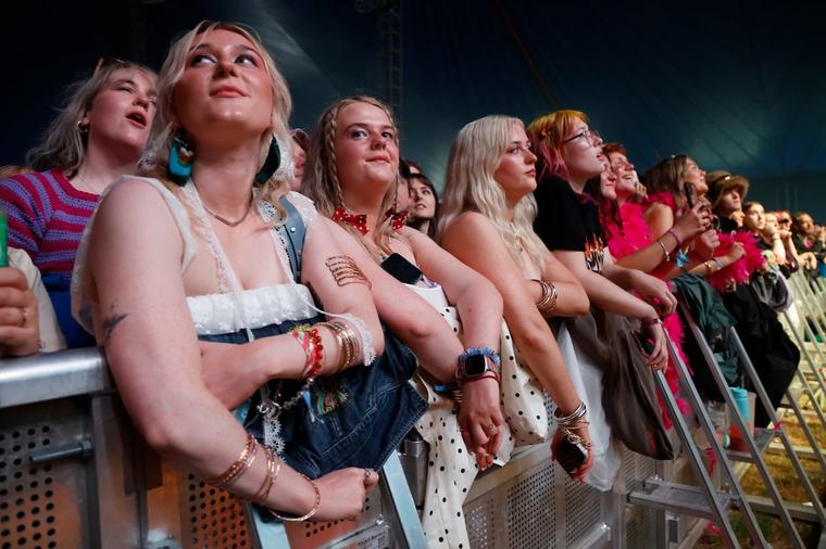 Electric Picnic 2026: Biblical rain, bopping families, surprise acts and popular covers
